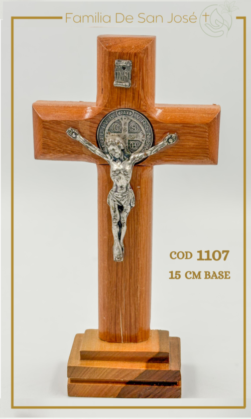 1107 Cristo San Benito madera base 15cm