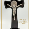 1116 Cristo San Benito madera base 20cm trébol